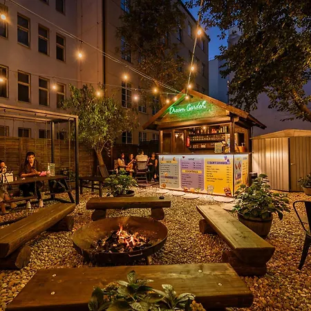 Dream אכסניה פראג